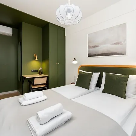 Premium Apartment by Wawel Castle, Central Kraków, Underground Parking-3
