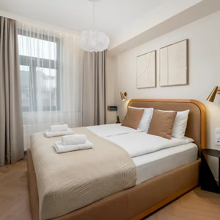 Premium Apartment by Wawel Castle, Central Kraków, Underground Parking-2